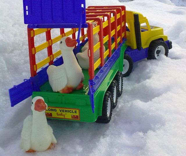 Игрушка фура без тента Магнум Игрушка фура без тента Магнум