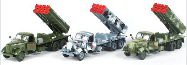 Модель ЗИЛ-157 с ракетами Модель ЗИЛ-157 с ракетами