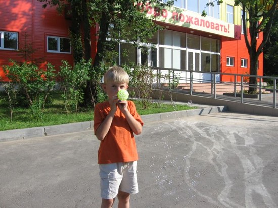 Детские мыльные пузыри с дудочкой Детские мыльные пузыри с дудочкой