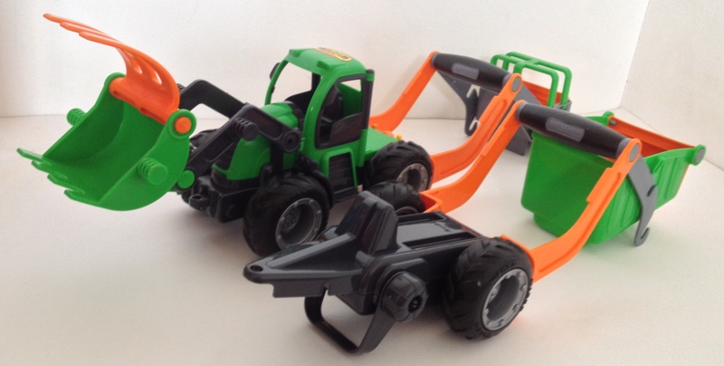 ГрипТракт трактор-погрузчик с полуприцепом