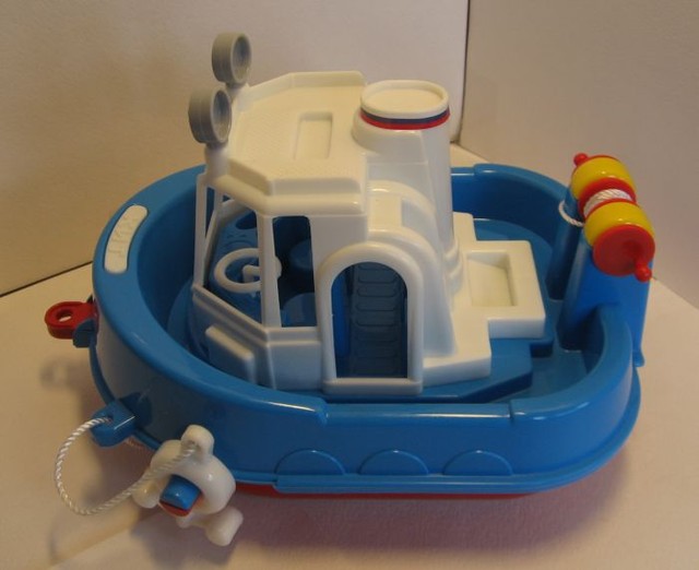 Игрушечный кораблик детский купить в интернет магазине.