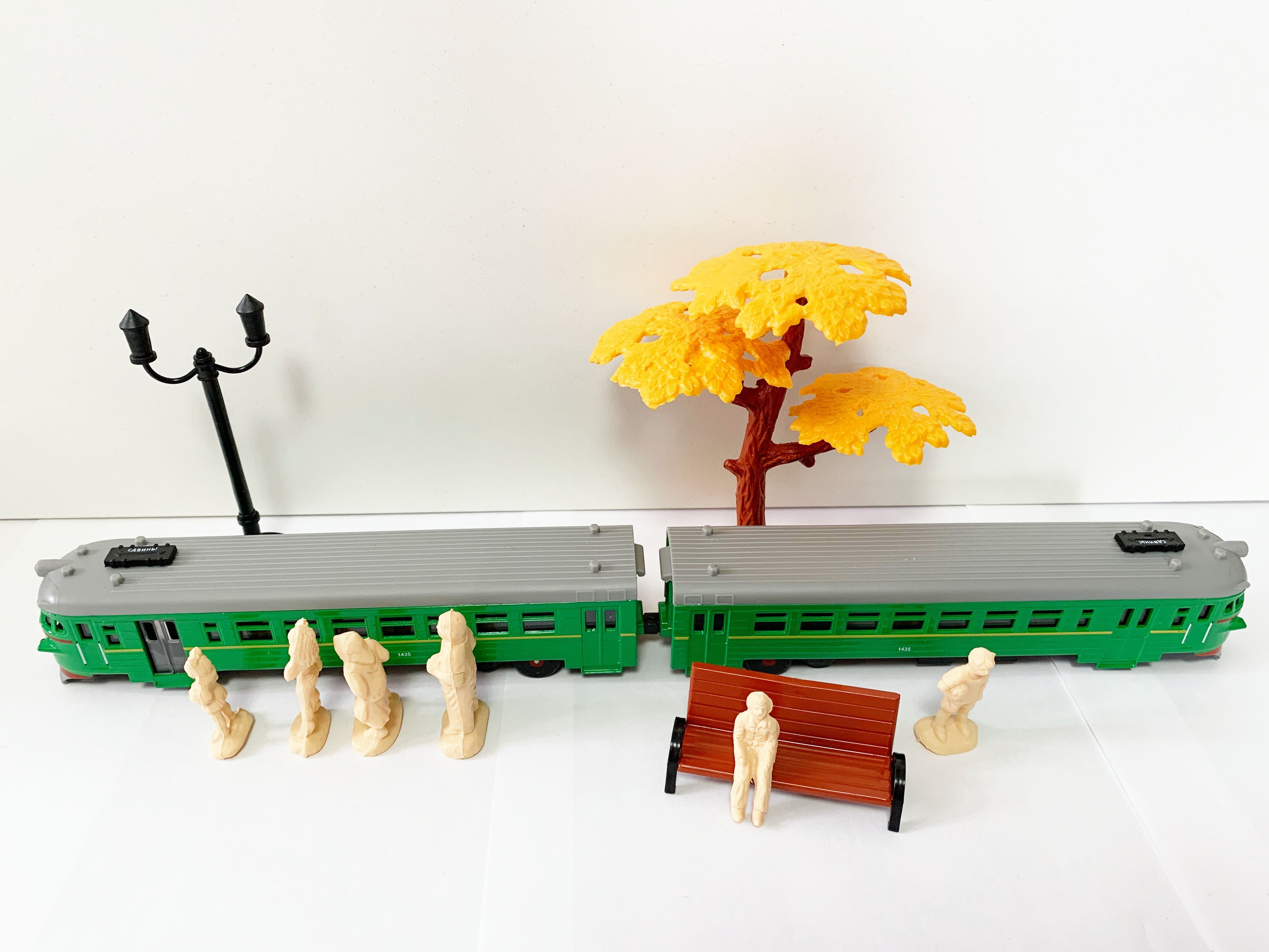 Набор 2 ВАГОНА- состав ретро электричка Эр2 18 см, свет, звук, металлический кузов - 6-ть пассажиров