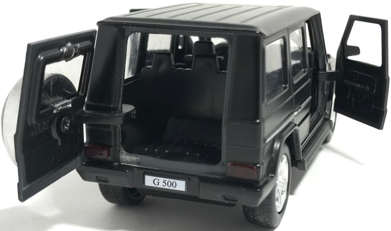 Игрушечная машинка Mercedes-Benz G500 чёрная