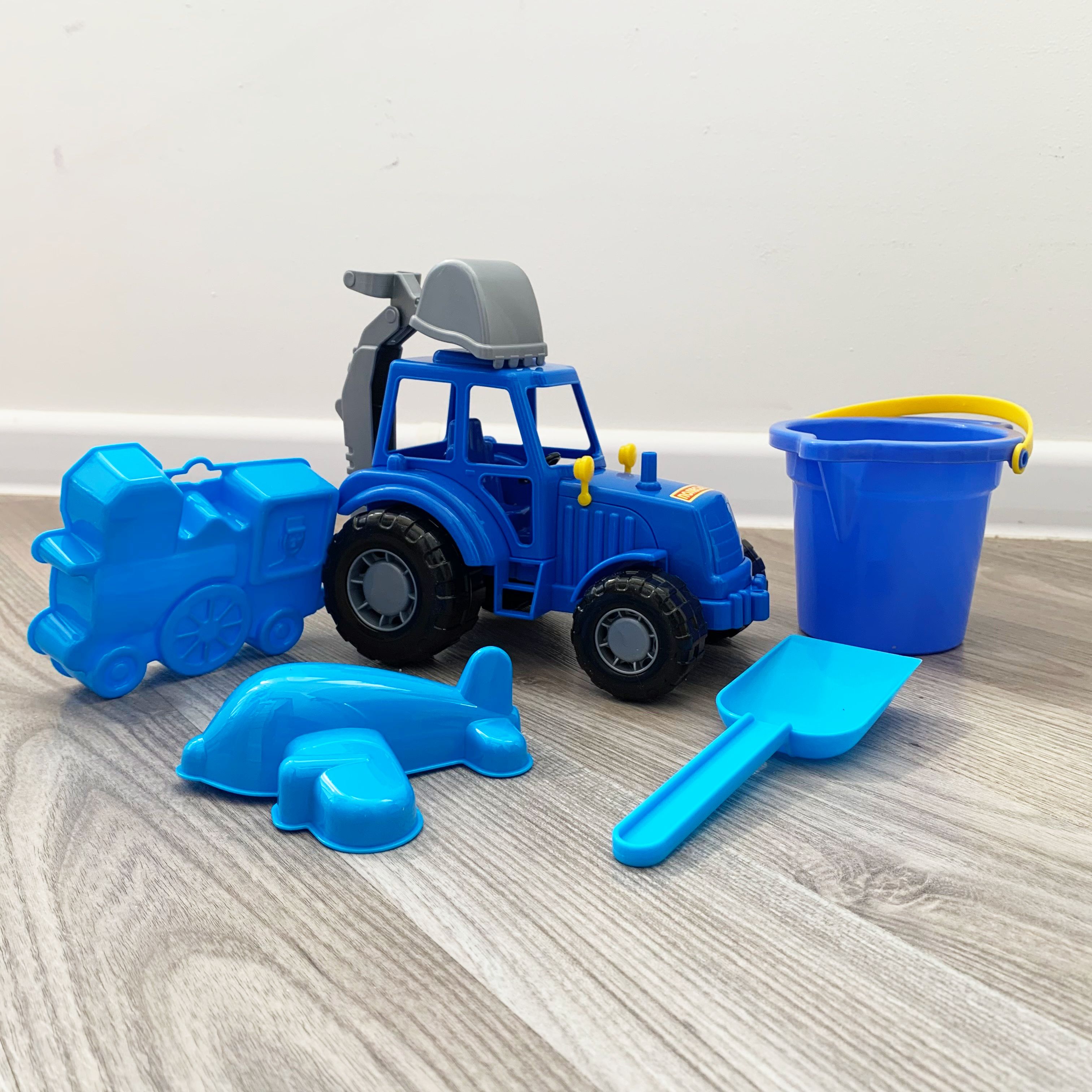 Набор для песочницы с синим трактором 21 см с копалкой, 2-мя формочками, ведерком и совком  Полесье