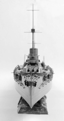 Сборная модель корабля Севастополь