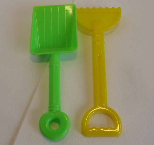 Лопатка детская для песка.