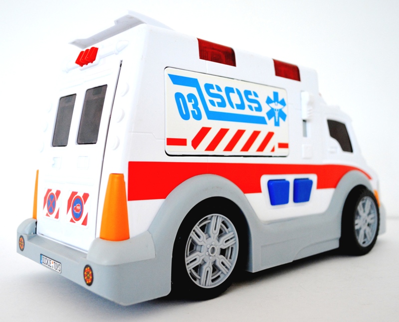 Машинка Скорая Помощь. Скорая Помощь Simba Dickie