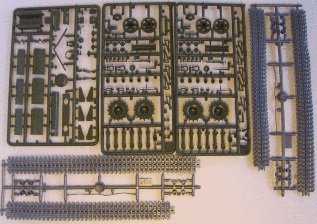Сборная модель танк КВ-1 обр. 1941 г. Сборная модель танк КВ-1 обр. 1941 г.