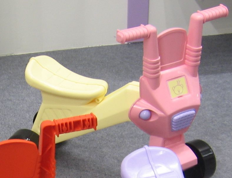 Каталка Мишка огонек детская.