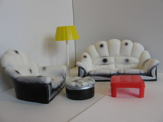 Игровая мебель для кукольного домика. Купить домик для девочки.