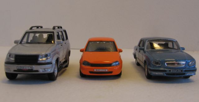 Металлические машинки УАЗ, Нива, Калина