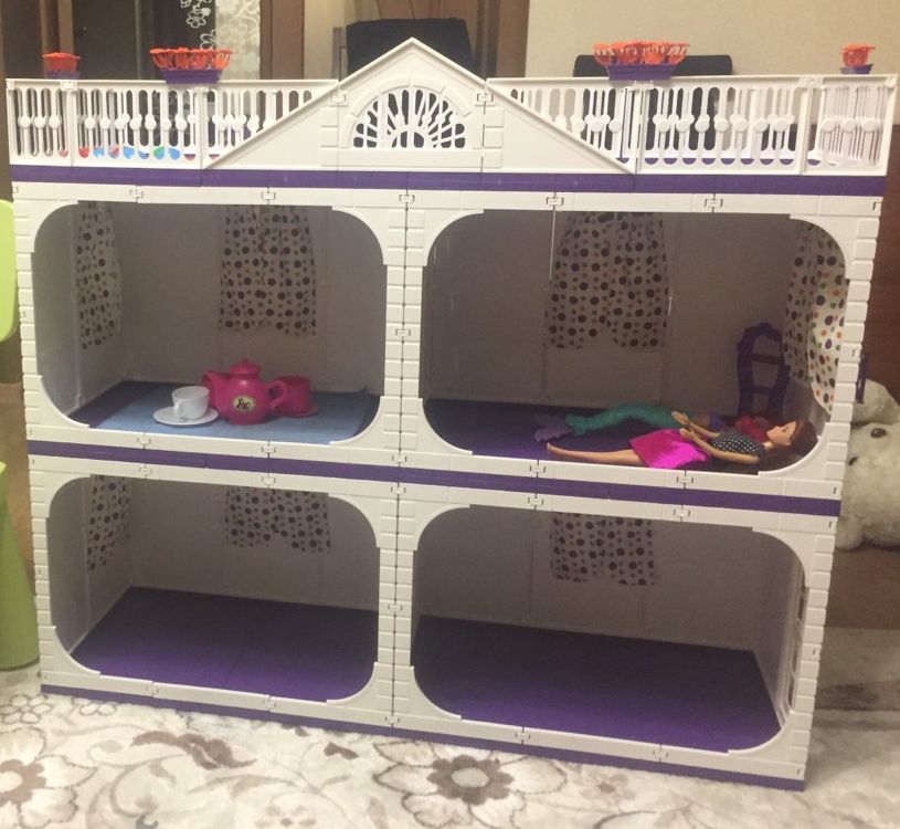 Кукольный домик 4-х комнатный коттедж