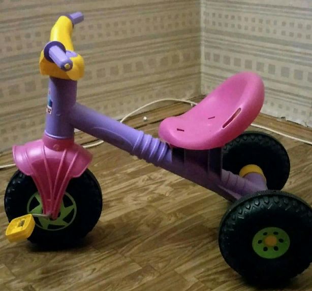 Трехколесный велосипед Малыш Ветерок фиолетовый