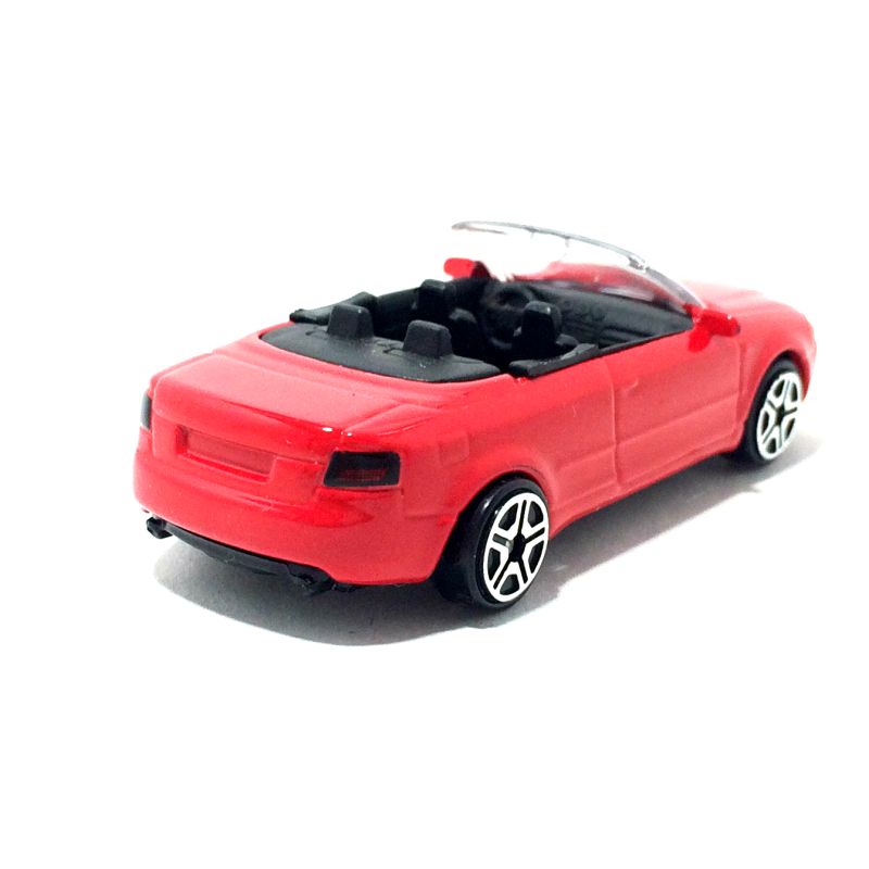 Детская игрушечная машинка Audi A4