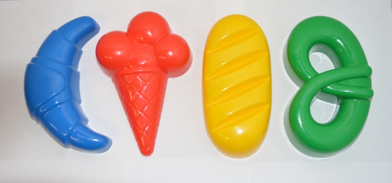 Формочки для песка хлеб, крендель, рогалик, мороженое