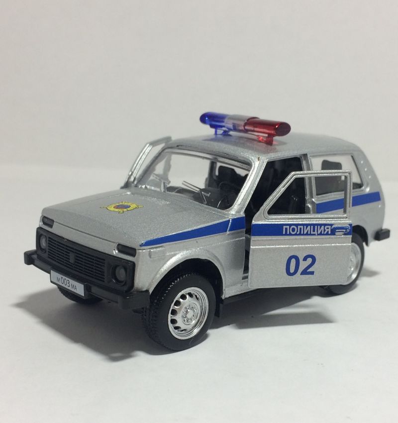 Игрушечная нива милиция