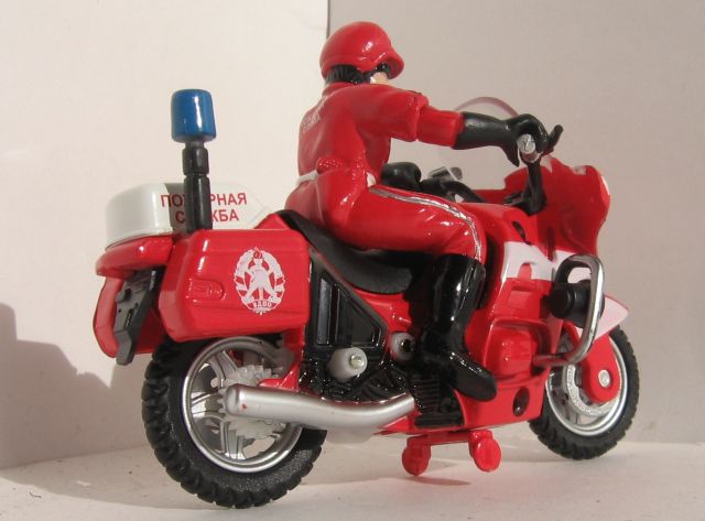 Игрушка мотоцикл с фигуркой мотоциклиста