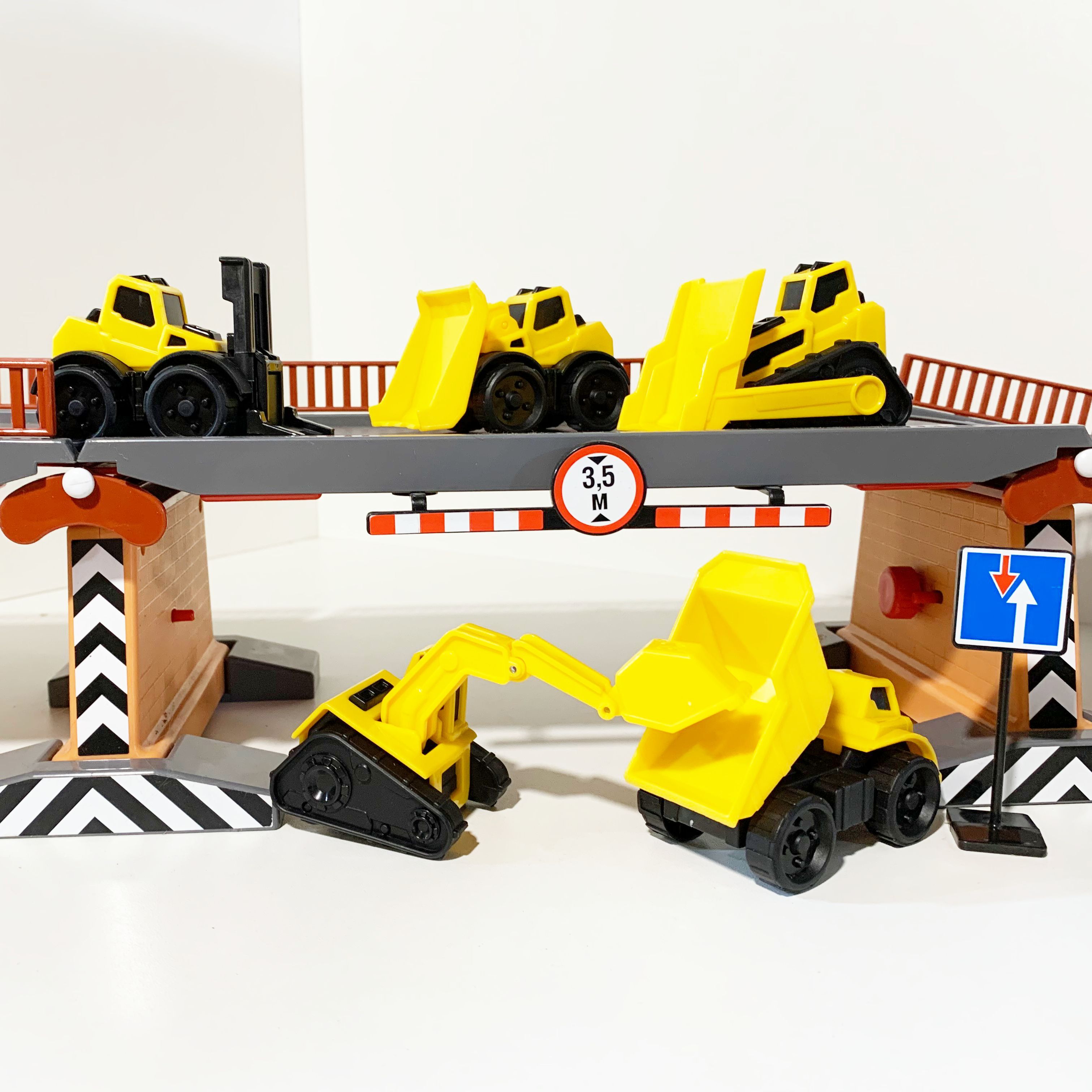 Набор 5 шт. мини строительной техники для песочницы самосвал, бульдозер, экскаватор гусеничный, вилочный погрузчик, погрузчик-грейдер Полесье