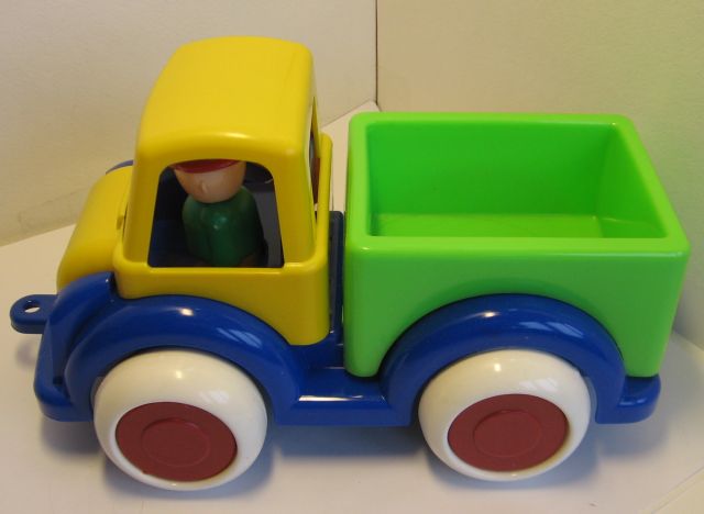 Детский грузовик. Купить грузовик для детей. Детский грузовик. Купить грузовик для детей.