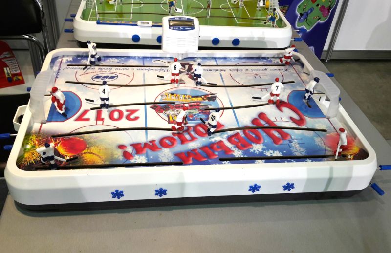 Настольный хоккей с электронным табло