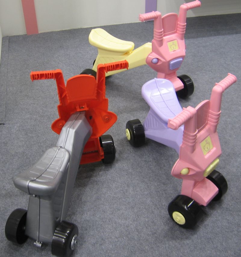 Каталка Мишка огонек детская.