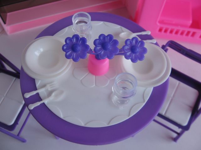 Мебель для кукол барби. Мебель для кукол барби.