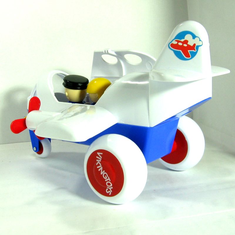 Игрушка самолет для малышей 26 см из пластика, с 2-ми фигурками и открывающейся крышей салона  Игрушка самолет для малышей 26 см из пластика, с 2-ми фигурками и открывающейся крышей салона