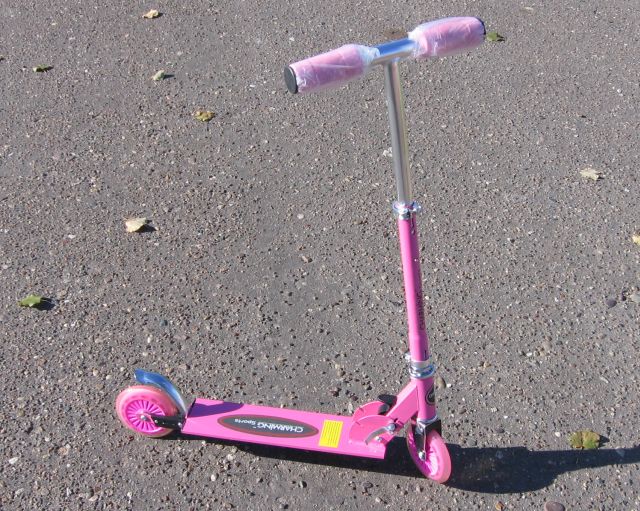 Самокат для детей Charming Sport.