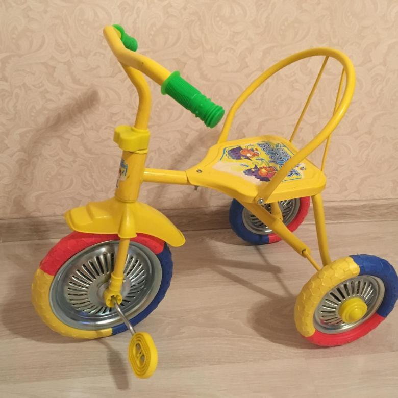 Трехколесный велосипед Малыш желтый