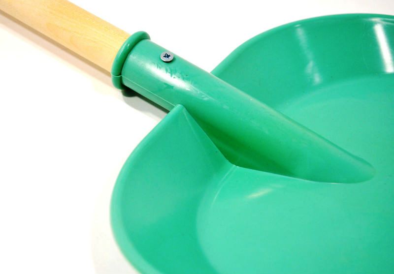 Лопата с ручкой и деревянным черенком. Лопата зимняя детская