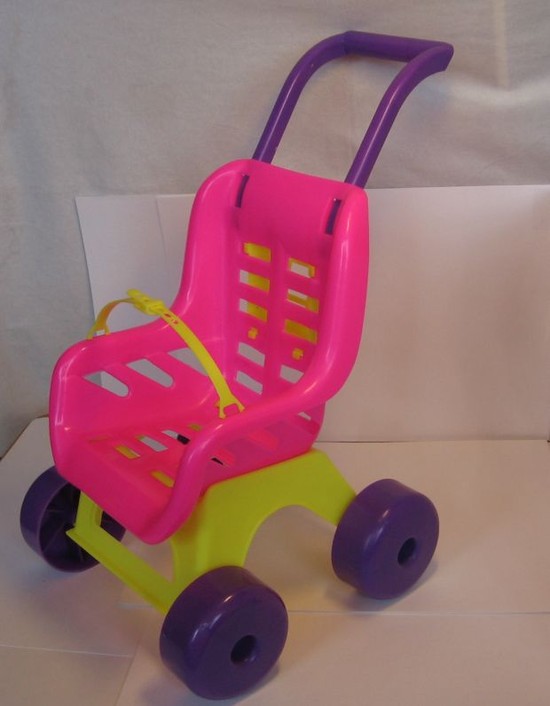 Коляска каталка для малышей.