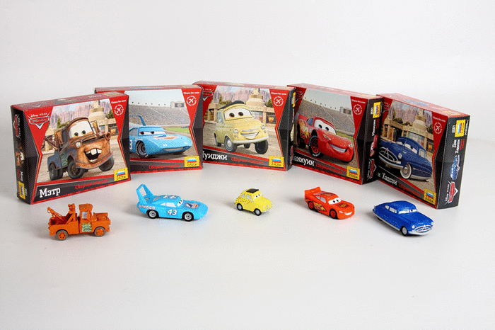 Машинки из мультфильма тачки