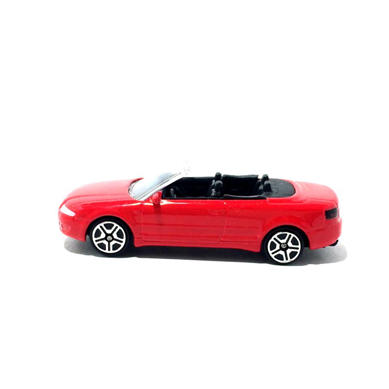 Детская игрушечная машинка Audi A4