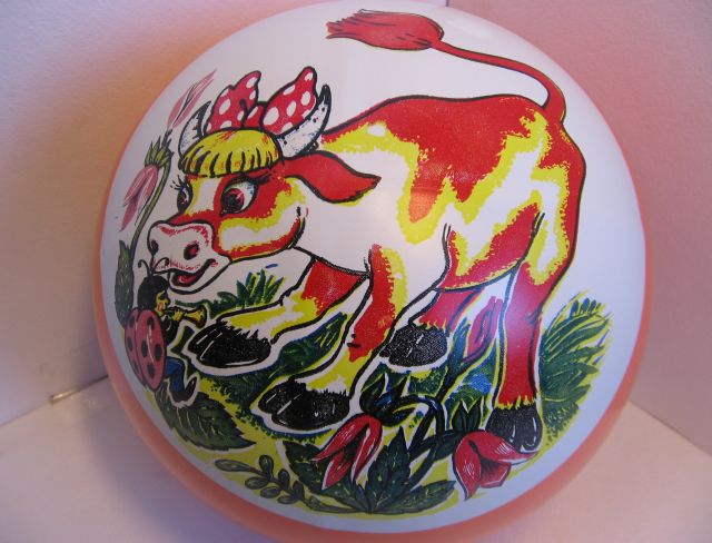 Мяч для игры. Детский мяч. Резиновые мячи