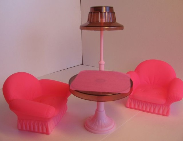 Кукольные кресла со столиком и торшером