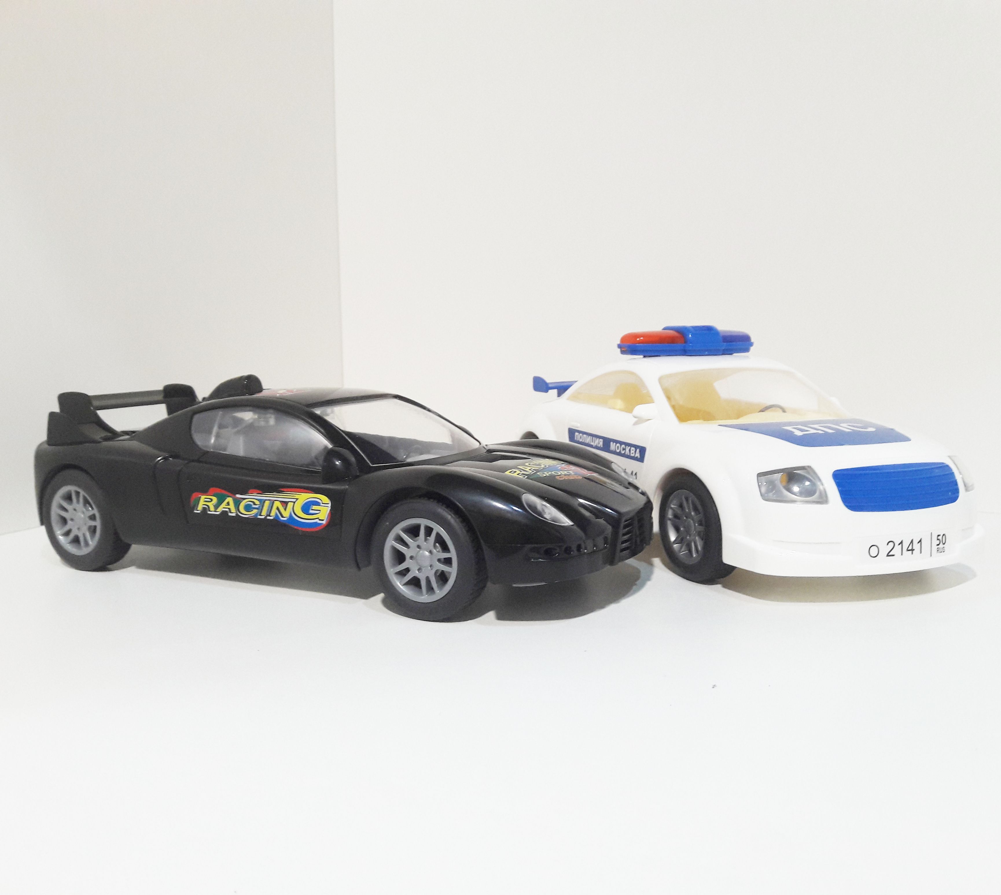 Игровой набор «Погоня» Игровой набор «Погоня»