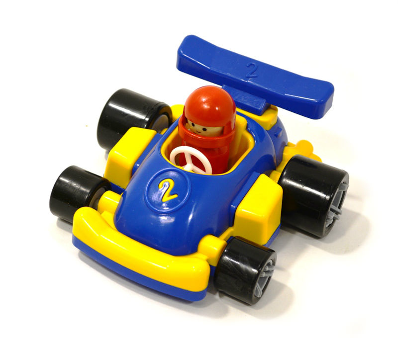 Гоночная машинка Молния