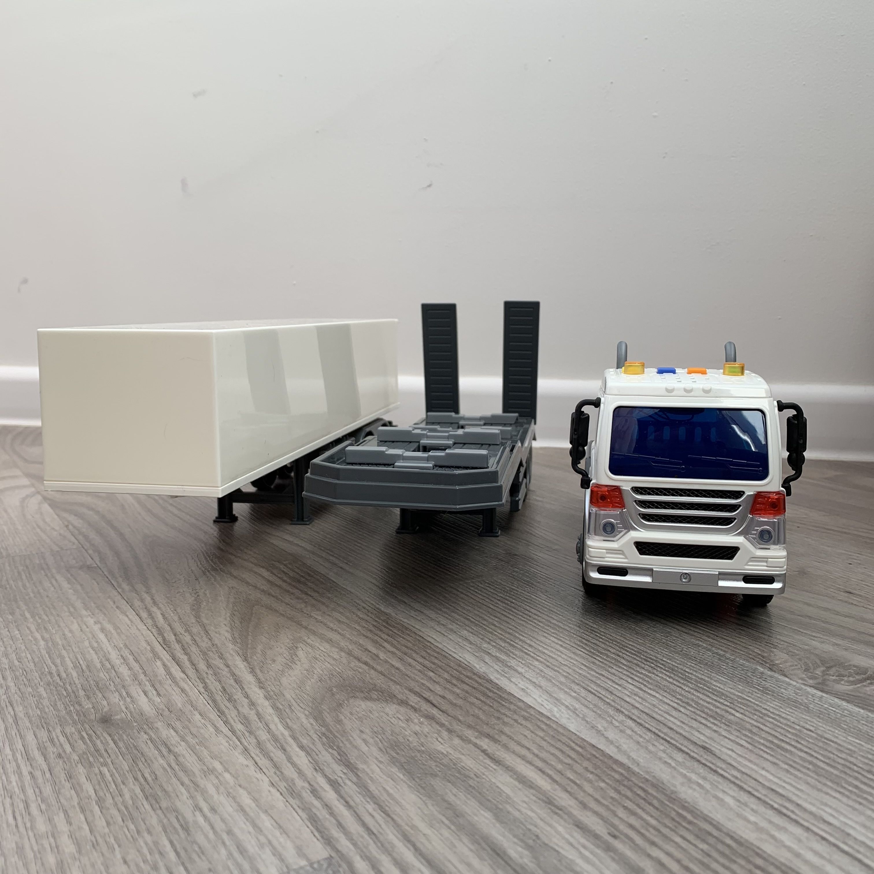 Машинка фура 47 см + платформа автовоза