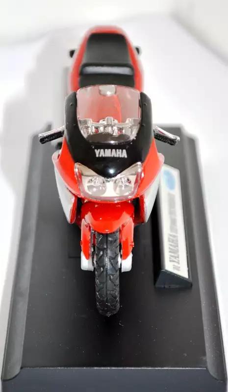 Игрушка мотоцикл. Модель мотоцикла. Мотоцикл Yamaha