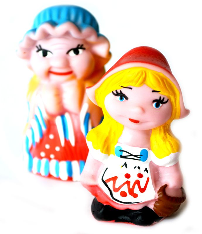 Герои сказки Красная шапочка резиновые