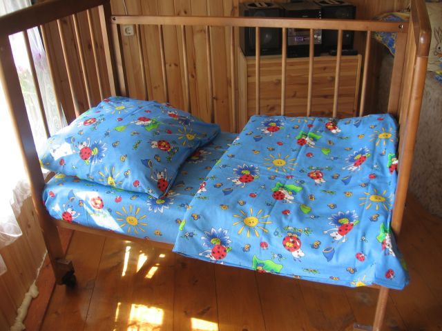 Детское постельное белье в кроватку:  Божья коровка