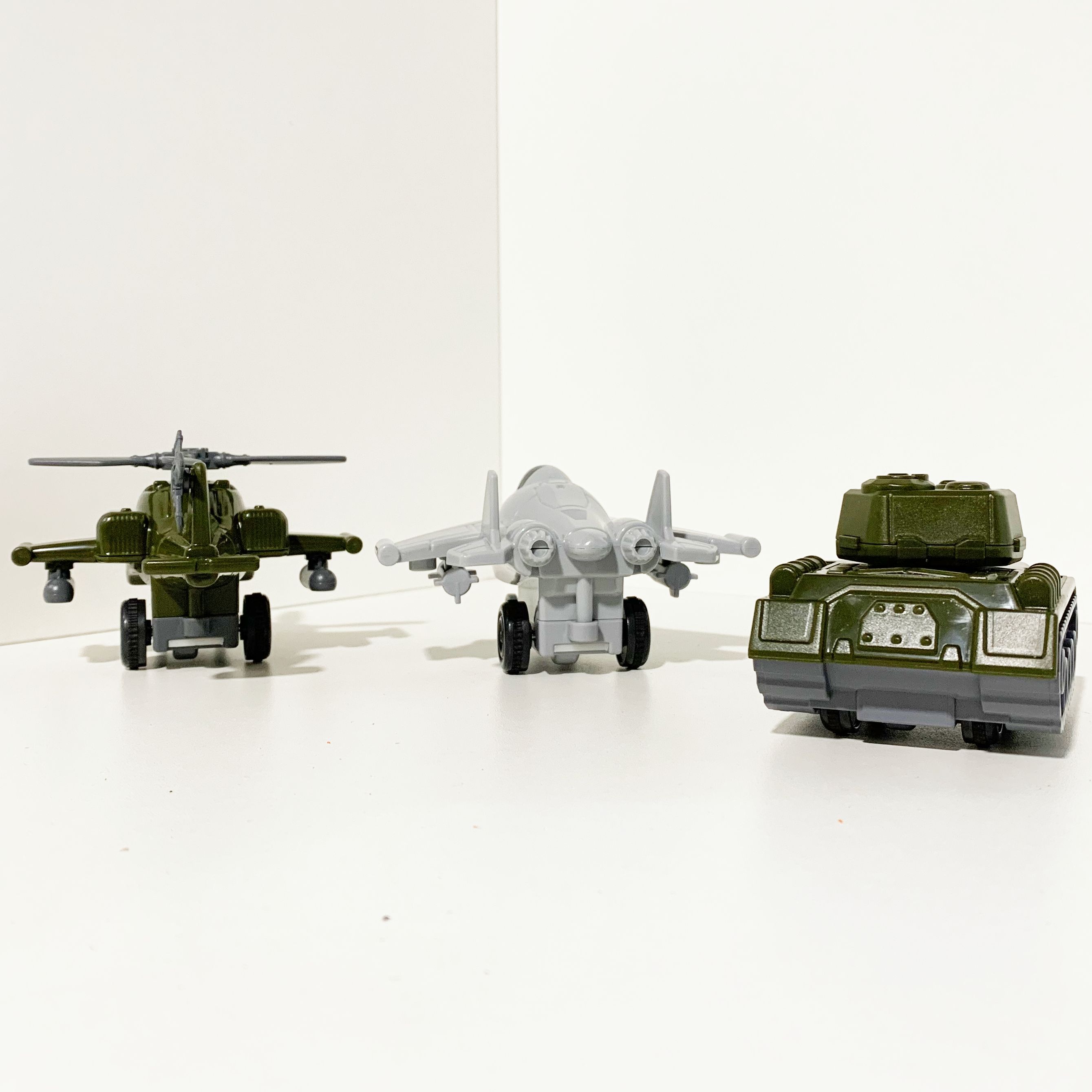 Набор инерционных моделей военной техники Полесье 12 см- танк, самолет, вертолет