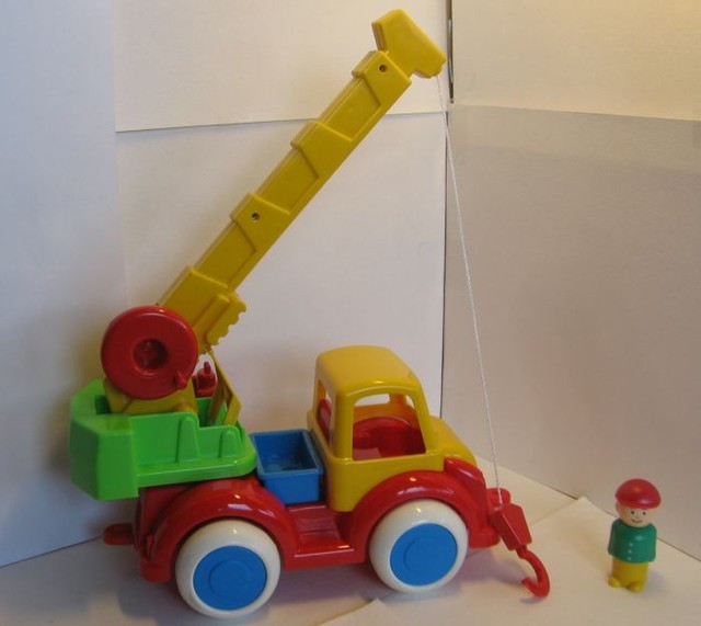 Игрушечный кран. Купить детский автокран. Игрушечный кран. Купить детский автокран.
