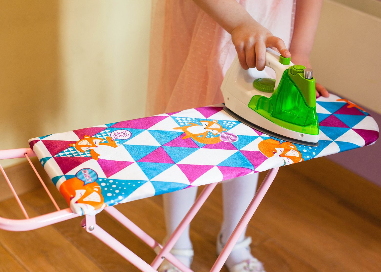 Игровая гладильная доска металлическая