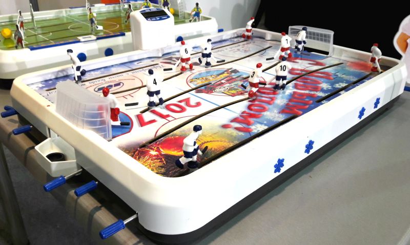Настольный хоккей с электронным табло