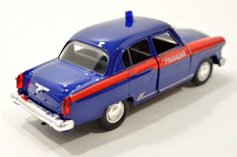 Игрушка модель  ГАЗ-21 Волга милиция 50-х годов