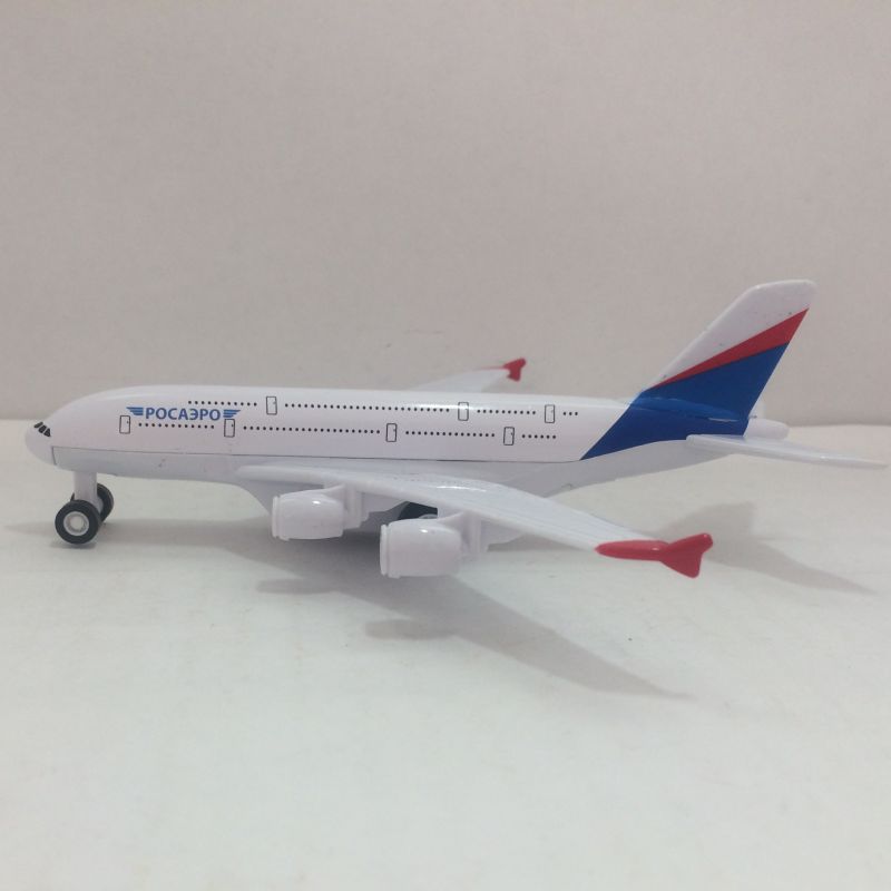 Игрушечный мини Boeing 747-400 Игрушечный мини Boeing 747-400