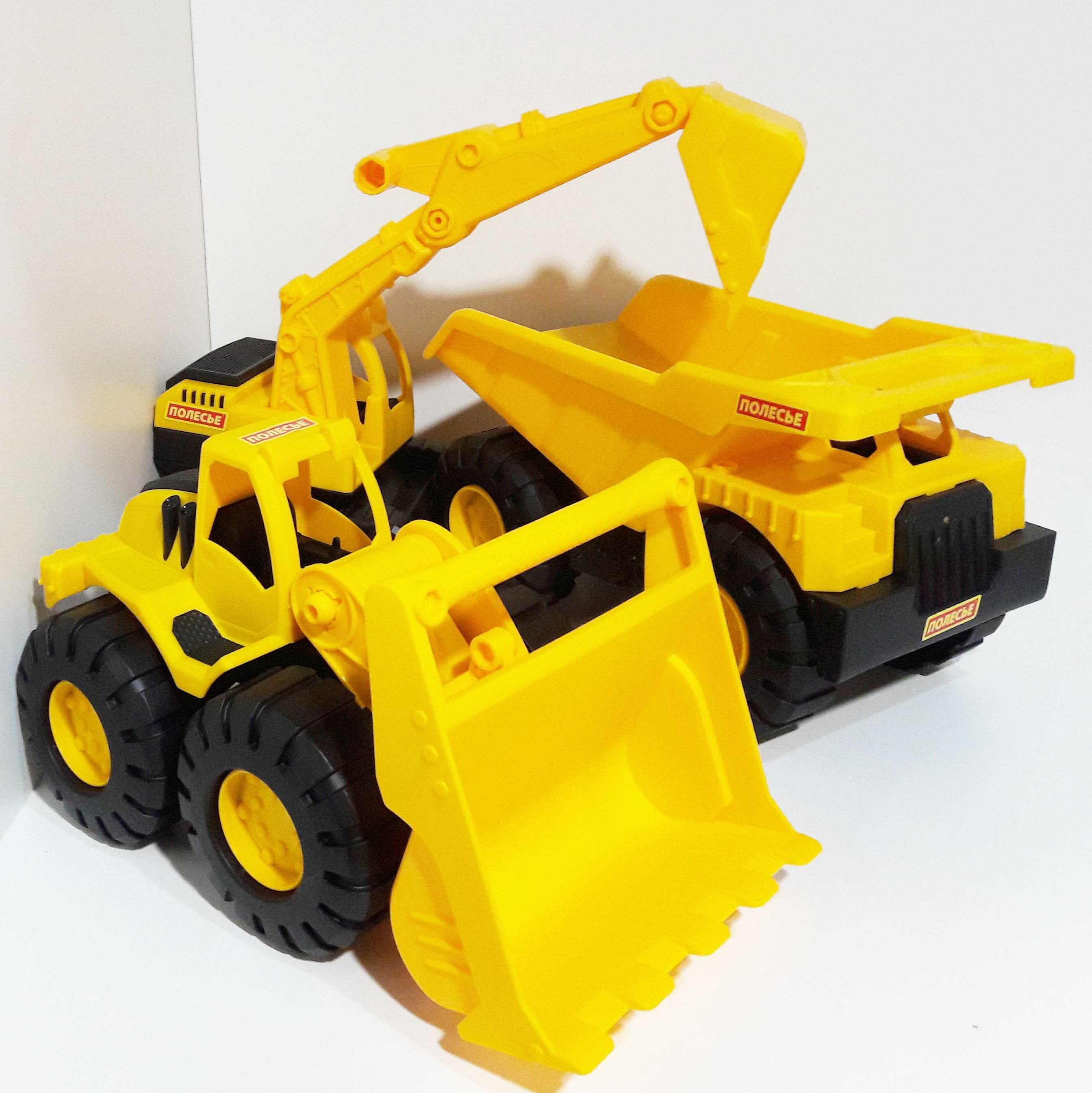 Набор 3-х машин "Строительная техника" для песочницы 26 см  Полесье  самосвал, трактор бульдозер колесный, экскаватор
