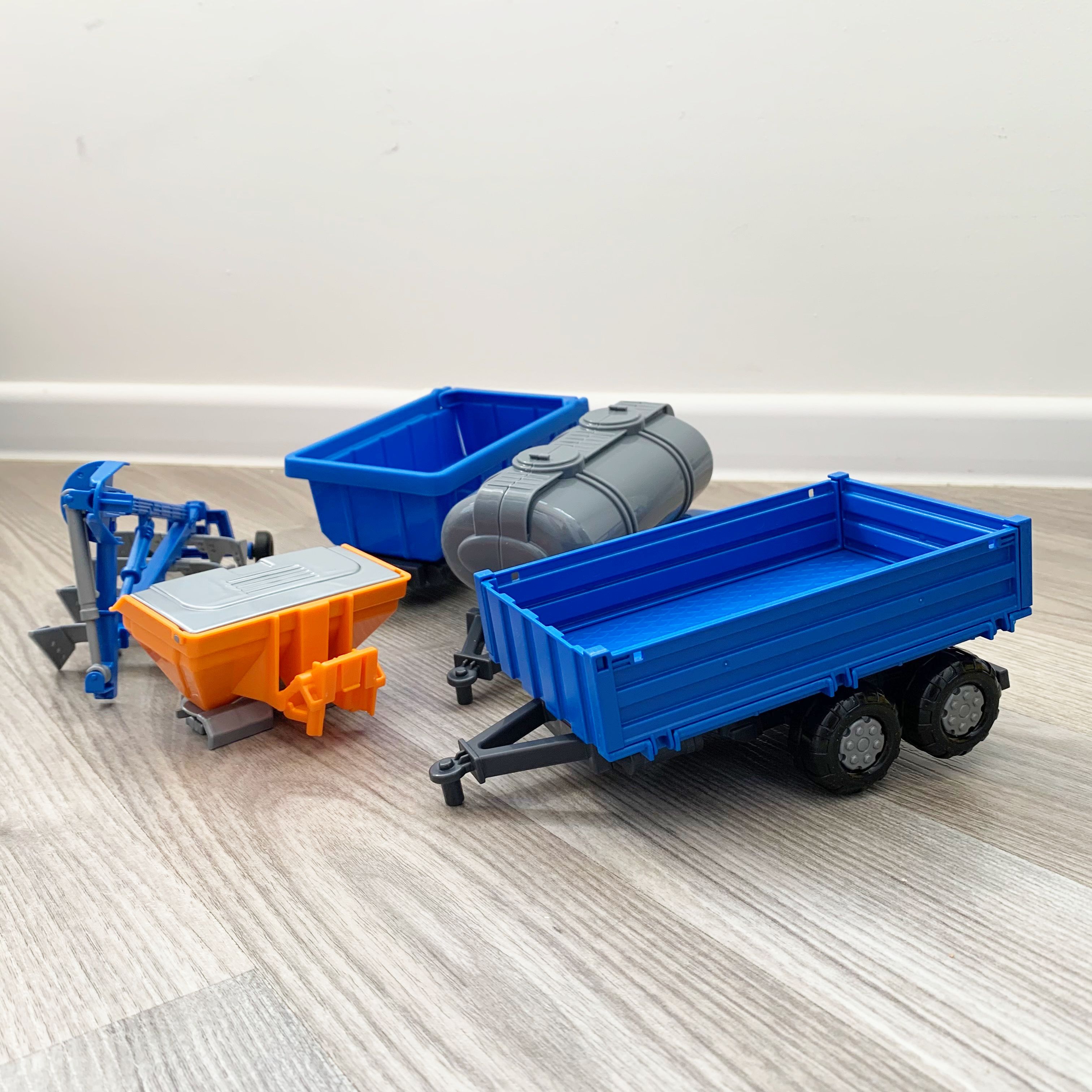 Набор 5-ти прицепов для трактора Прогресс синий  Полесье