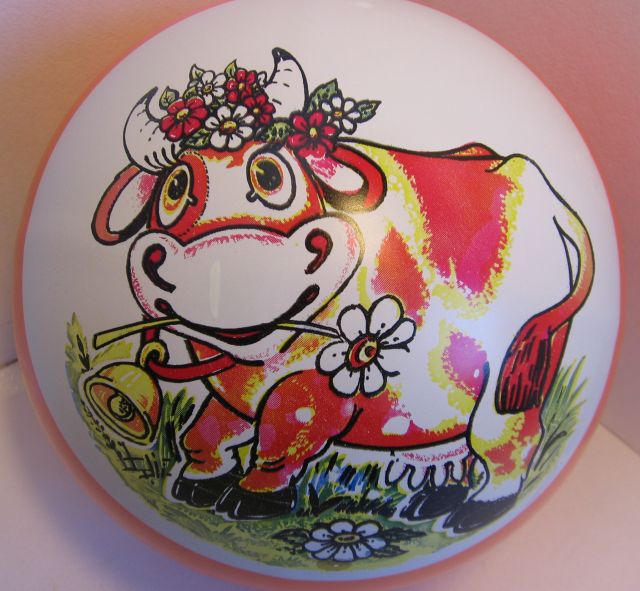 Мяч для игры. Детский мяч. Резиновые мячи